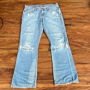Abercrombie and Fitch Emma Distressed Jeans 8S